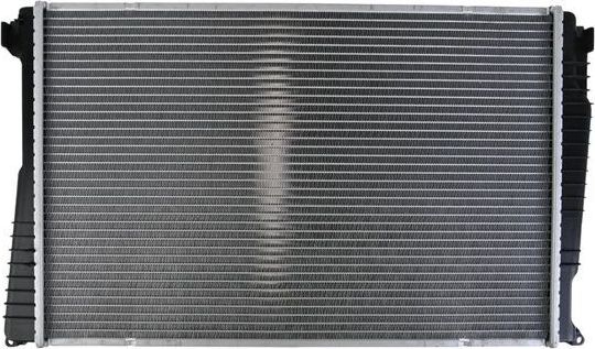 Радиатор охлаждения двигателя Zentparts для BMW X4 I (F26) 2014-2018. Артикул Z20818