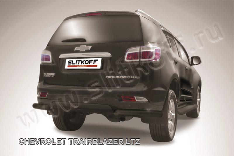 Защита Slitkoff задняя d76 уголки ЧЕРНАЯ матовая для Chevrolet TrailBlazer II 2012-2016. Артикул CHTB12-015B