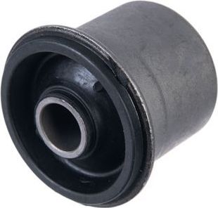 Сайлентблок переднего рычага подвески Stellox. Артикул 77-00328-SX