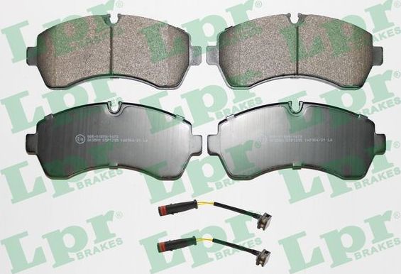 Тормозные колодки LPR. Артикул 05P1295A