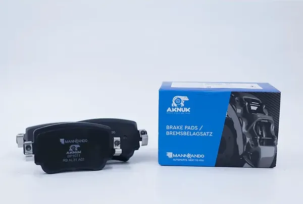 КОЛОДКИ ТОРМОЗНЫЕ ДИСКОВЫЕ ЗАДНИЕ AKNUK VW PASSAT B7 (A32,A33),01/11 Aknuk. Артикул BP1071