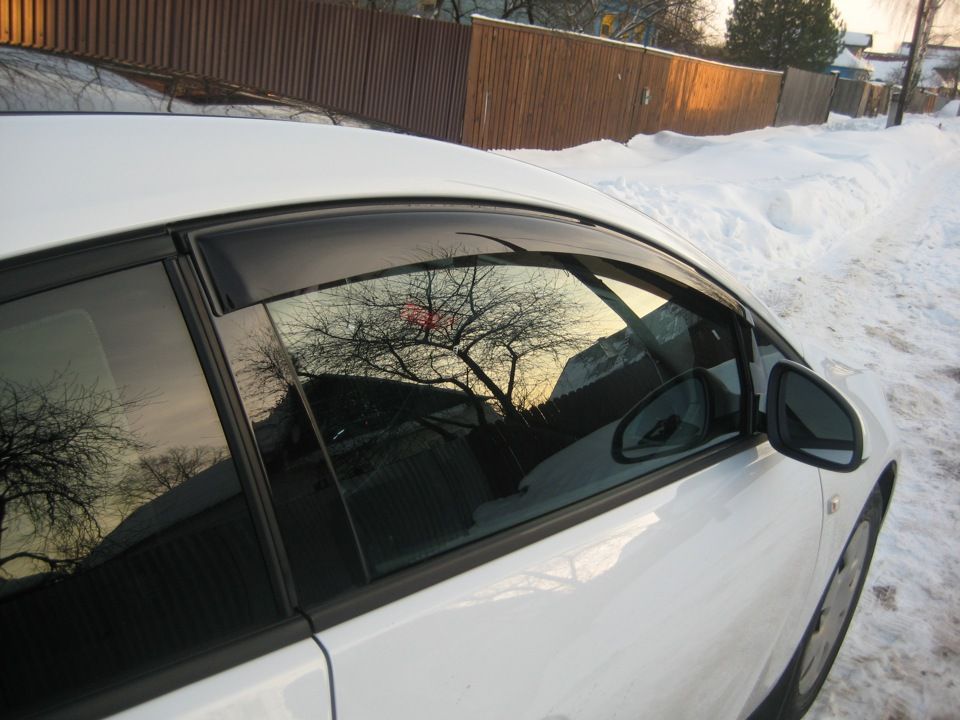 Дефлекторы Cobra Tuning для окон Opel Astra J GTC хэтчбек 3-дв. 2011-2015. Артикул O12711