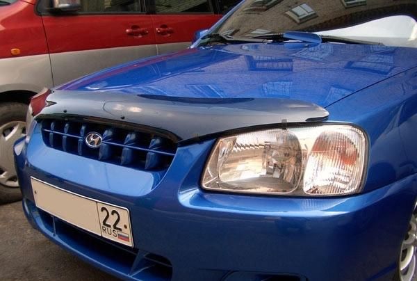 Дефлектор SIM для капота Hyundai Accent III 2006-2011. Артикул SHYACC0012