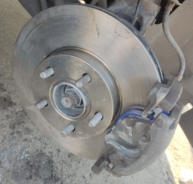 Тормозной диск Miles. Артикул K001235