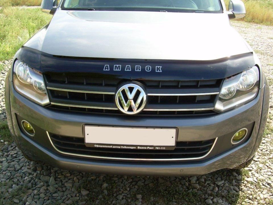 Дефлектор Vip-Tuning для капота Volkswagen Amarok 2010-2026. Артикул VW40