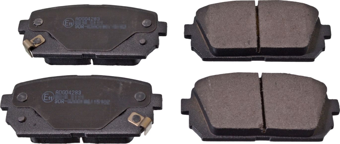 Тормозные колодки Blue Print. Артикул ADG04283