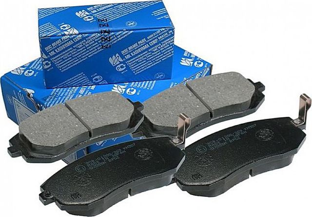 Тормозные колодки MK Kashiyama передние для Mitsubishi Grandis 2004-2011. Артикул D7036H