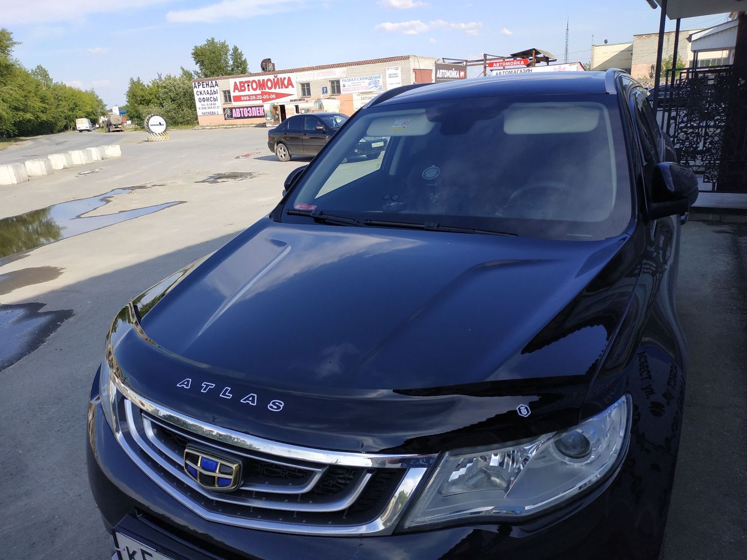 Дефлектор Vip-Tuning для капота Geely Atlas 2018-2026. Артикул GL08