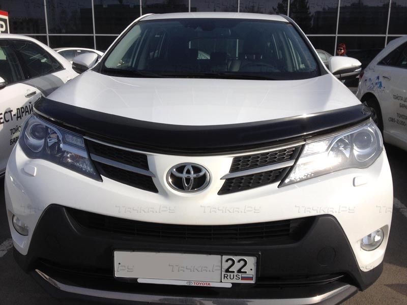 Дефлектор SIM для капота Toyota RAV4 2013-2018. Артикул STORAV1312