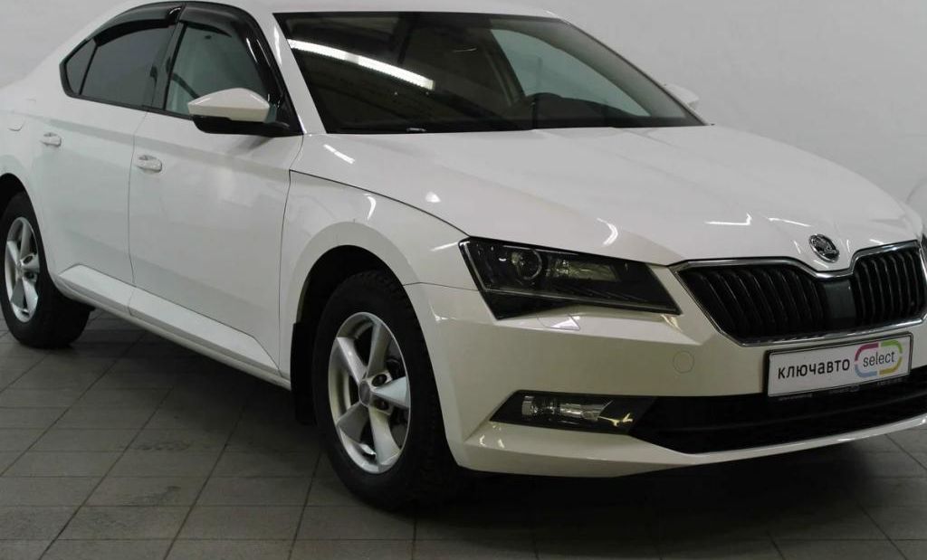 Дефлекторы Cobra Tuning для окон Skoda Superb III 2015-2026. Артикул S21915