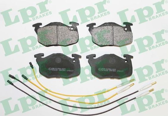 Тормозные колодки LPR передние для Mega Club 1994-1999. Артикул 05P384