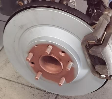 Тормозной диск Zimmermann Coat Z задний для Mazda CX-5 I 2011-2017. Артикул 370.3056.20