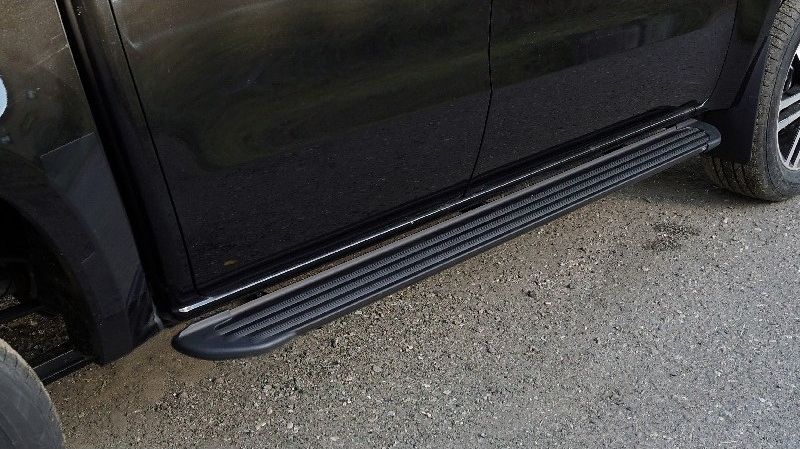 Пороги алюминиевые ТСС Slim Line Black 1920 мм для JAC T9 4WD (дизель) 2024-2026. Артикул JACT924-11B