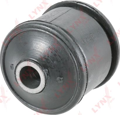 Сайлентблок переднего рычага подвески LYNXauto. Артикул C9954