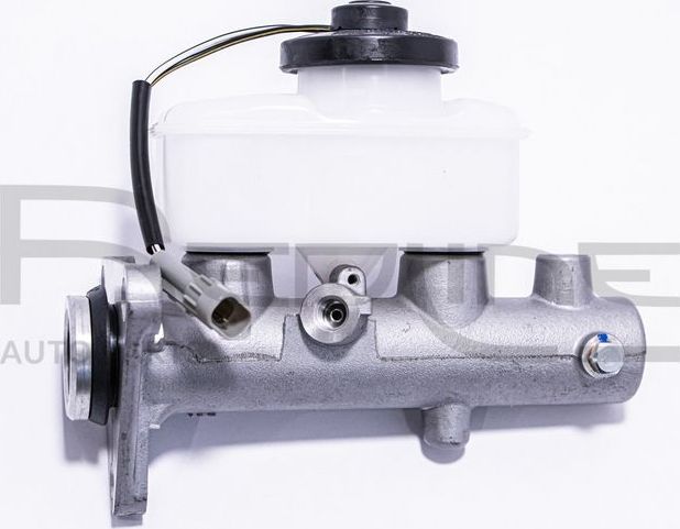 Тормозной цилиндр главный RED Line. Артикул 09TO010