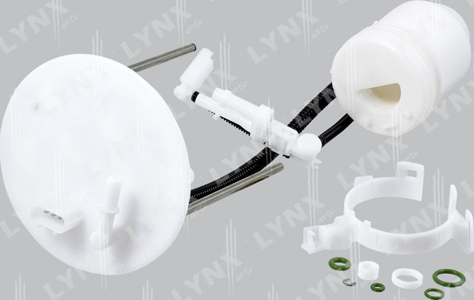 Топливный фильтр LYNXauto. Артикул LF-837M