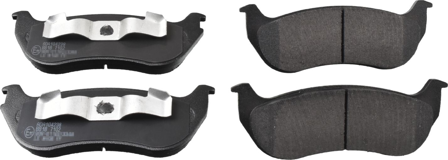 Тормозные колодки Blue Print. Артикул ADA104238
