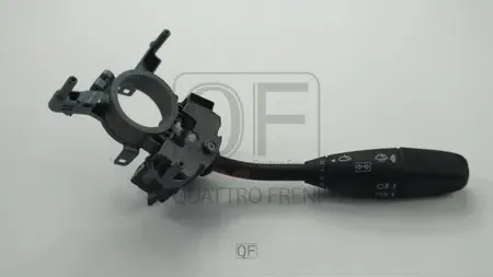 ПЕРЕКЛЮЧАТЕЛЬ ПОДРУЛЕВОЙ (Quattro Freni). Артикул QF12N00004