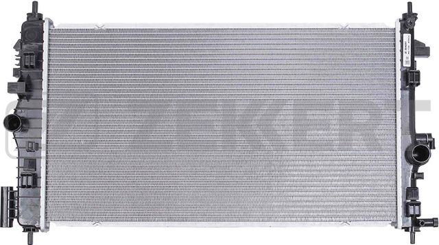 Радиатор охлаждения двигателя Zekkert (алюминий) для Opel Insignia I 2008-2017. Артикул MK-1134