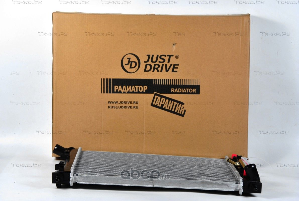 Радиатор двигателя AT (Just Drive). Артикул JPR0133