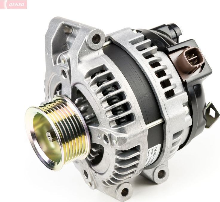 Генератор Denso. Артикул DAN1375