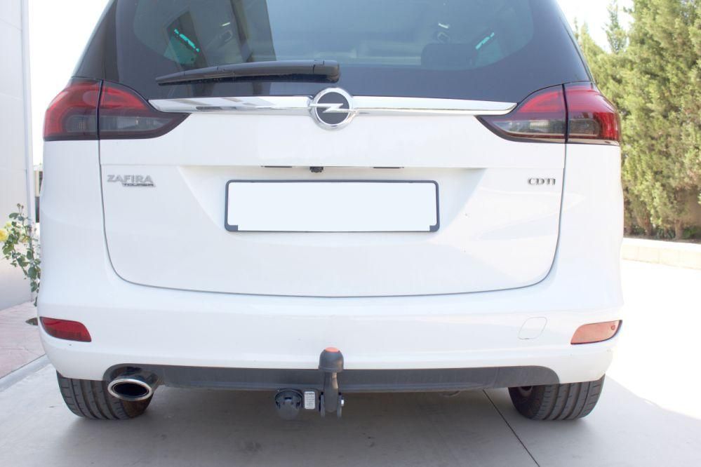 Фаркоп Aragon для Opel Zafira C 2012-2019. Артикул E4519CA
