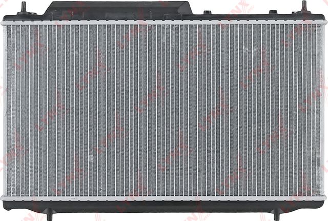 Радиатор охлаждения двигателя LYNXauto для Chery Fora (A21) 2004-2012. Артикул RB-3026